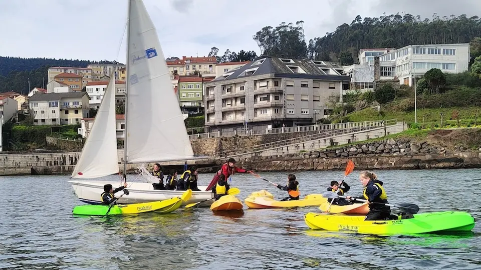 O Mar na Escola Xogando co Vento en Corcubion