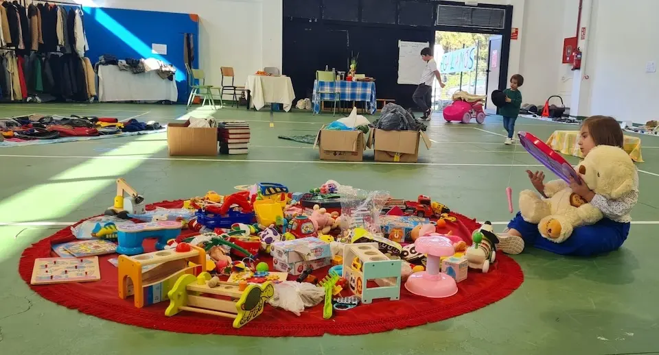 Mercadillo regalamos todo de Carnota 2