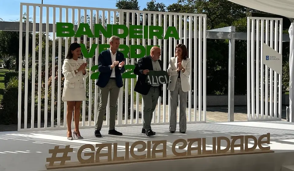 2025.10.14.- Bandeira Verde para o Concello da Laracha