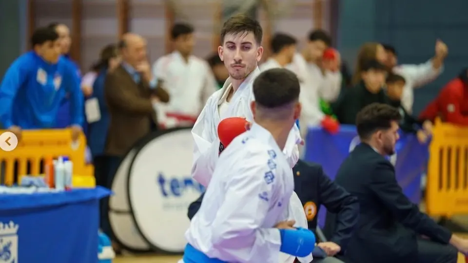 Alejandro Felpeto do Karate Do Carballo na final da Liga Nacional en Tenerife