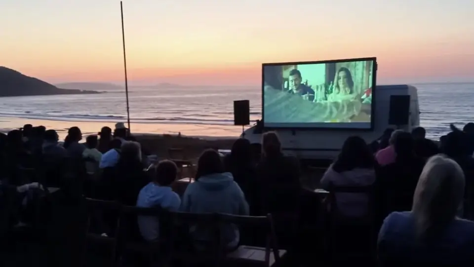 cine en razo