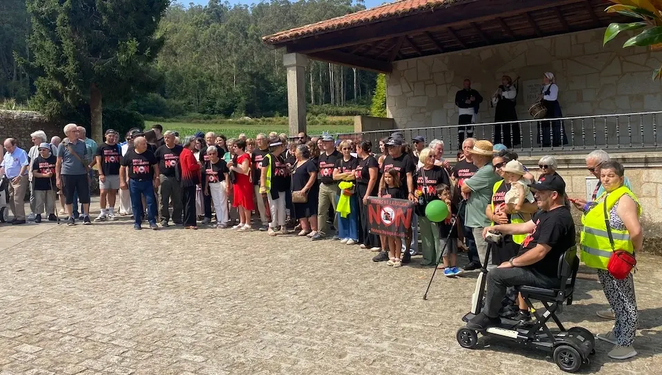 Peregrinacion en Soandres contra a Planta de Biogas 2