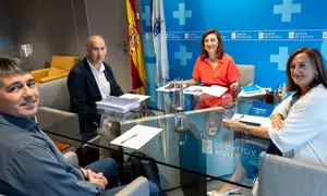 CONSELLER&Iacute;A DE MEDIO AMBIENTE E CAMBIO CLIM&Aacute;TICO  SAN L&Aacute;ZARO  10,30 h.-            A conselleira de Medio Ambiente e Cambio Clim&aacute;tico, &Aacute;ngeles V&aacute;zquez, reunirase co alcalde de Coristanco, Juan Carlos Garc&iacute;a Pose. Na sala de xuntas. S&Oacute; GR&Aacute;FICOS.  foto xo&aacute;n crespo CONSELLER&Iacute;A DE MEDIO AMBIENTE E CAMBIO CLIM&Aacute;TICO  SAN L&Aacute;ZARO  10,30 h.-            A conselleira de Medio Ambiente e Cambio Clim&aacute;tico, &Aacute;ngeles V&aacute;zquez, reunirase co alcalde de Coristanco, Juan Carlos Garc&iacute;a Pose. Na sala de xuntas. S&Oacute; GR&Aacute;FICOS.  foto xo&aacute;n crespo