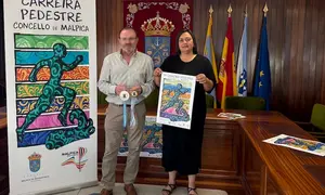 Eduardo Parga e Noelia Freijeiro presentando a Carreira Pedestre de Malpica