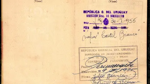 Visado  dun ferreiro de Tines en Montevideo-Ramon de Alberte-Xaneiro 1955