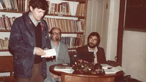 Eduardo Gutiérrez e Xosé Mª Monterroso Devesa e Manuel Suárez Suárez en Ribadeo o 18 de outubro de 1980