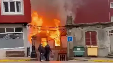 Incendio casa abandonada malpica