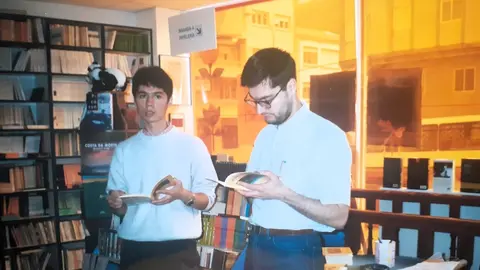 Modesto Fraga e Miro Villar na Presentación Do amor salgado. Cee, maio de 1997