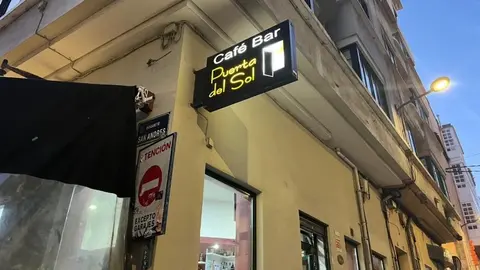 Se jubila el bar Puerta del Sol de Coruña