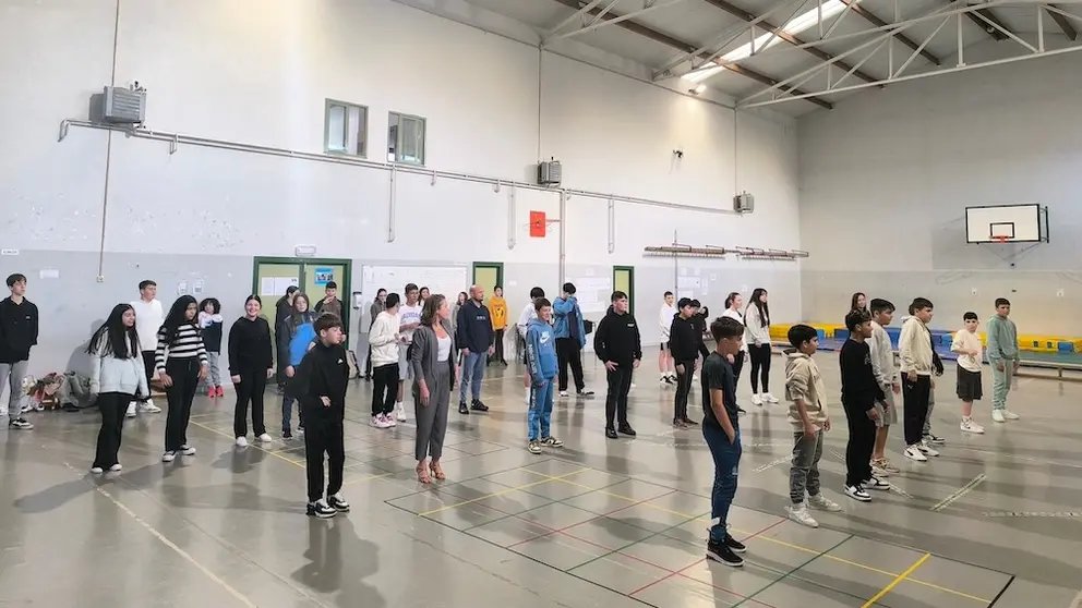 Semana Cultural IES Agra Raices 25-Arte e Movemento (Graciela) Baile