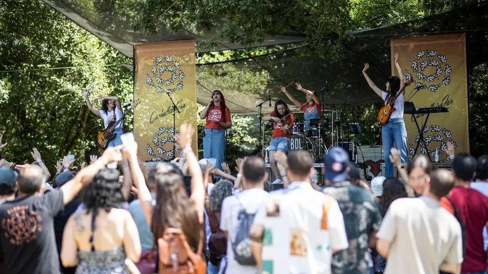 Tardeo de Foliada na Carballeira de Zas