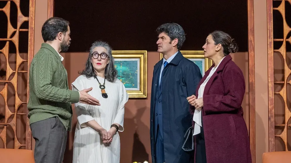 Un Deus salvacxe de Talia Teatro nos Maria Casares