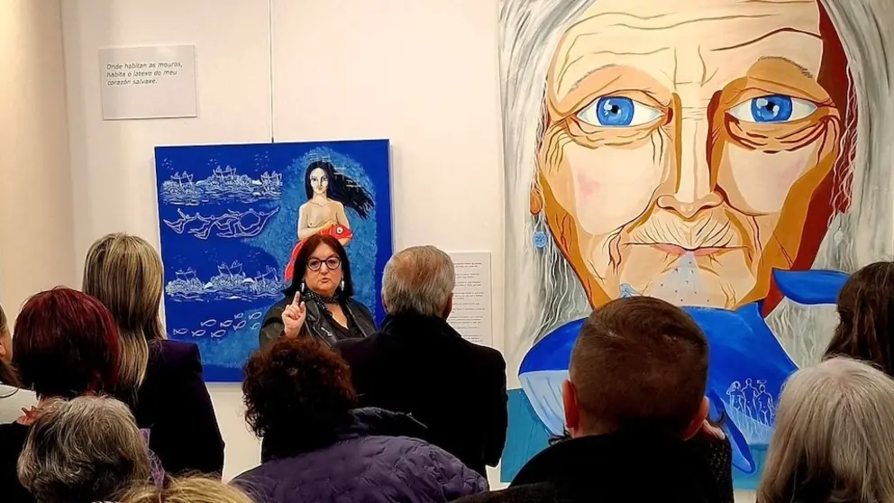 Exposicion Viki Rivadulla en Vimianzo Onde Habitan as Mouras