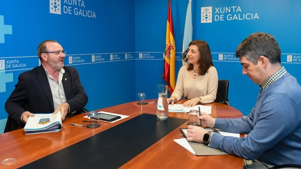 Eduardo Parga coa Conselleira de MA saneamentos