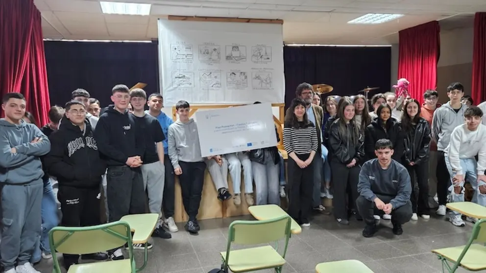 Charla sobre fondos europeos no IES Pedra da Aguia