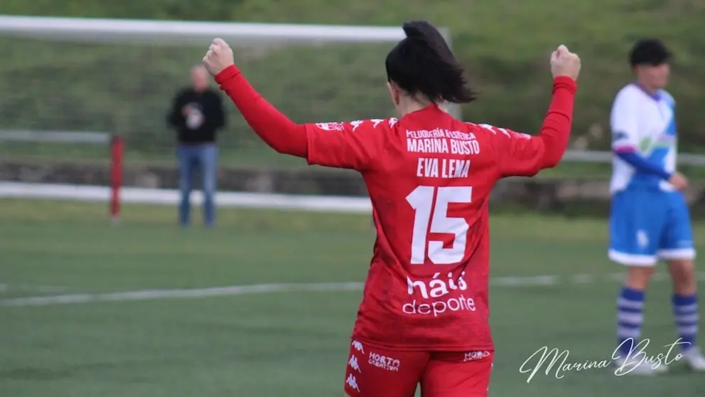 Eva Lema nun partido ante o Cee-Foto-Marina Busto