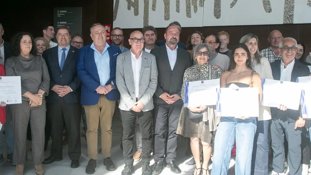 Entrega diplomas Sicted CdM - foto familia (1) copia