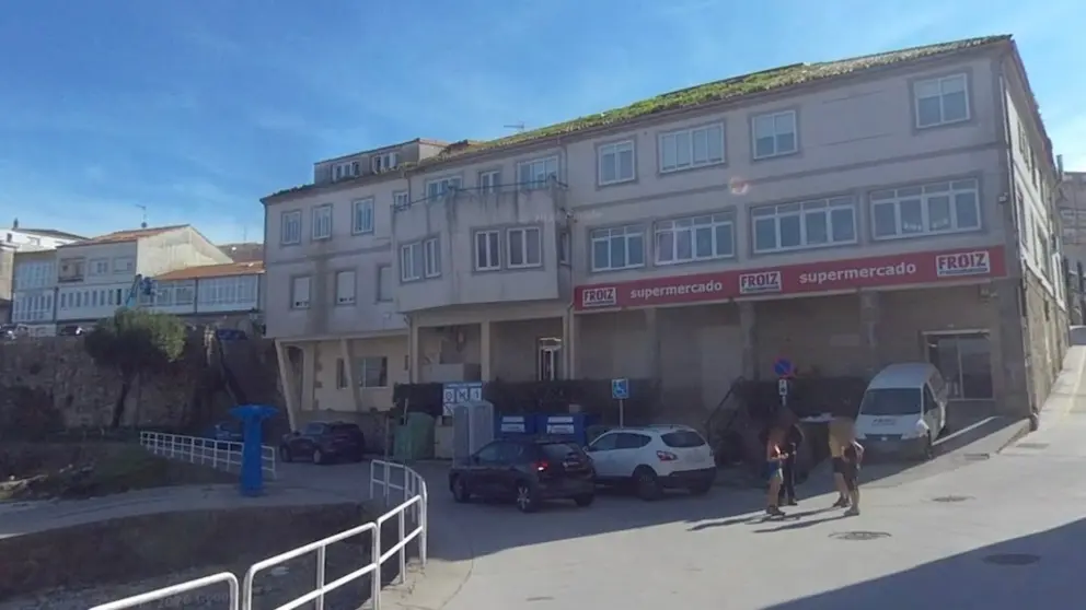 O Centro de Menores de Fisterra está situado enriba do supermercado