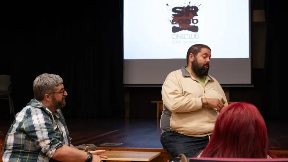 Alex Lopez e Edu López no Cineclub Costa da Morte-Foto-Rebeca Ayala