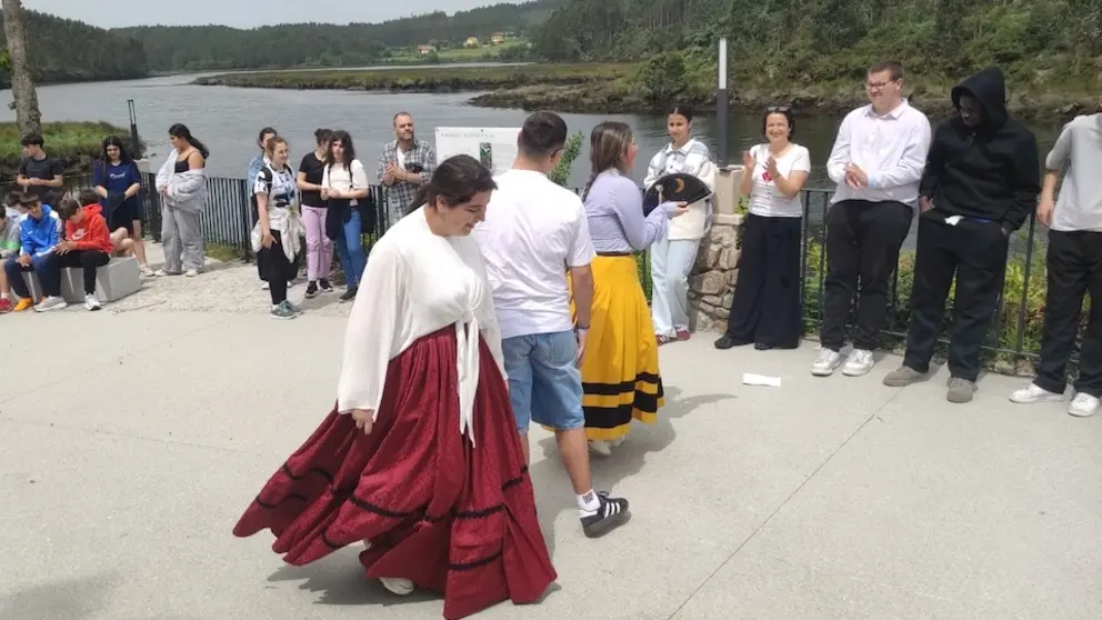 Simposio sobre Cereixo no IES Pedra da Aguia 3