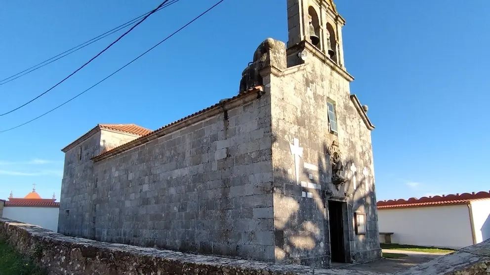 Igrexa de San Breixo de Oza, parroquia de nacemento do P. Ignacio García. Foto do autor