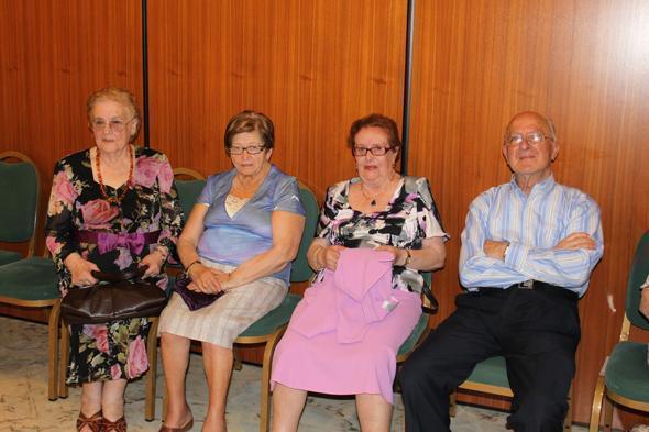Fefa Carmina Dolores e Jesus descansan en Ourense