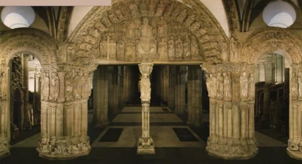 O portico do gloria foi rematado en 1188 sendo arcebispo Pedro Suarez de Deza 1173-1206