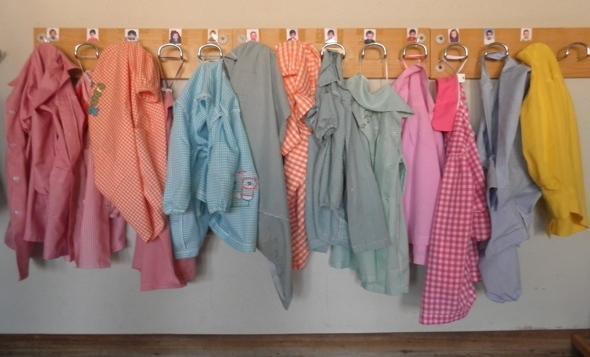 Os-pequenos-non-puideron-os-mandilons-no-CEIP-Praia-de-Quenxe