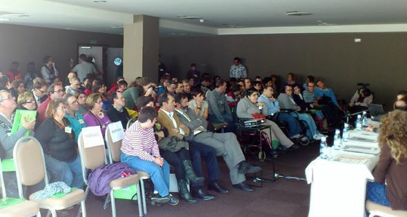 Encontro de Autoxesion para discapacitados en Vigo