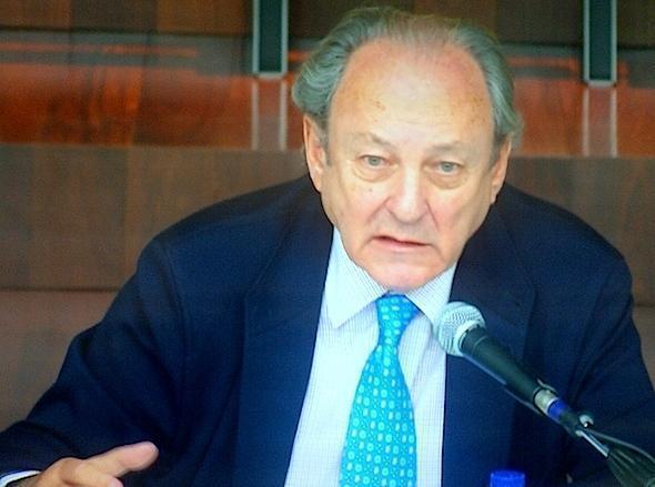 O unico imputado no Xuizo do Prestige Lopez-Sors rematou a sua declaracion O único imputado no Xuízo do Prestige, Lopez-Sors rematou a sua declaración negando a respostar a preguntas que non fosen da súa avogada