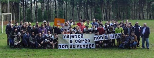 A familia de Valenza e Cereo contra a mina 600 A familia de Valenza e Cereo contra a mina