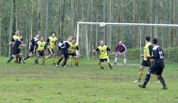Imaxe do derbi entre Valenza e Cereo contra a mina Imaxe do derbi entre Valenza e Cereo contra a mina