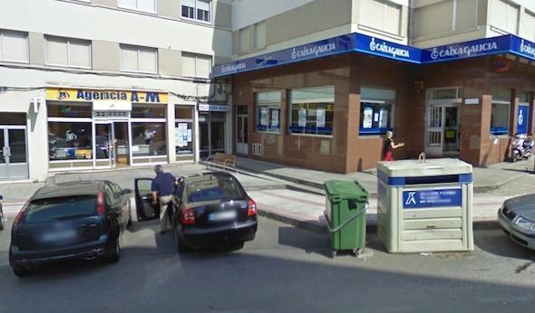 A Caixa Galicia e a Agencia AM foron alguns dos establecementos afectados A Caixa Galicia e a Agencia AM foron alguns dos establecementos afectados