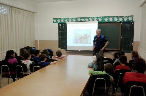 Curso Educacion Vial aos pequenos e Camarinas Curso Educacion Vial aos pequenos e Camarinas