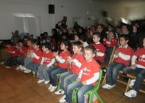 Abarrote-par-ver-aos-pequenos-actores-de-Brens