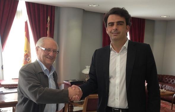 Gabin Presidente da FECOM co Presidente da Deputacion Diego Calvo Gabin Presidente da FECOM co Presidente da Deputacion Diego Calvo