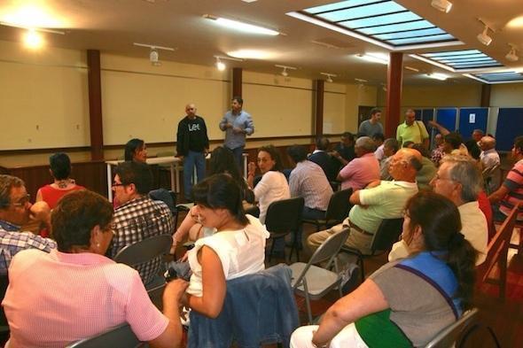 Charla da militancia do PSdG costeiro con Besteiro Charla da militancia do PSdG costeiro con Besteiro