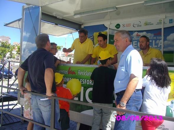 O-camion-da-reciclaxe-en-Fisterra O-camion-da-reciclaxe-en-Fisterra