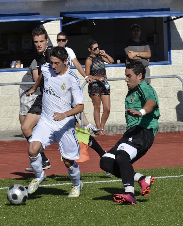 Escena do choque entre Seleccion da Costa e Real Madrid C-Foto- Jorge parri Escena do choque entre Seleccion da Costa e Real Madrid C-Foto- Jorge parri