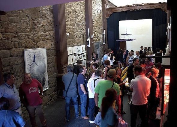 Exposicion de Andres Lopez na Capela do Pilar de Corcubion-Foto-UCV 2 Exposición de Andrés López na Capela do Pilar de Corcubión-Foto-UCV