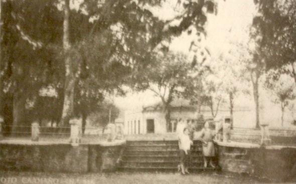 Foto antiga da Praza do Concello de Zas Foto antiga da Praza do Concello de Zas