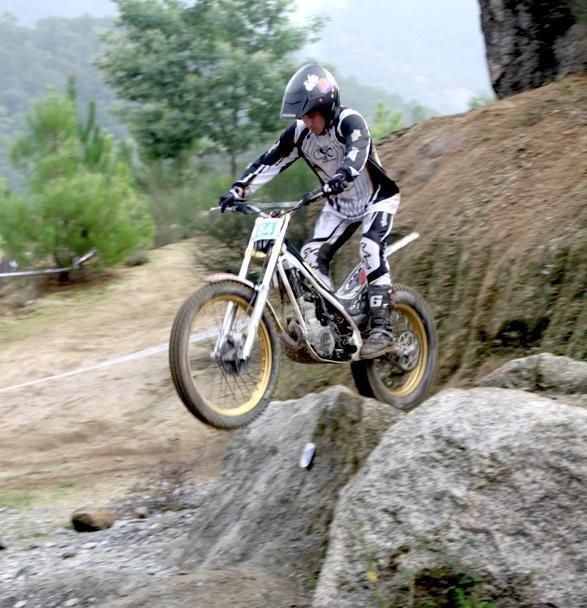 Carlos Waldomar quedou campion en Porrino estreando moto Carlos Waldomar en QPCMOTOR