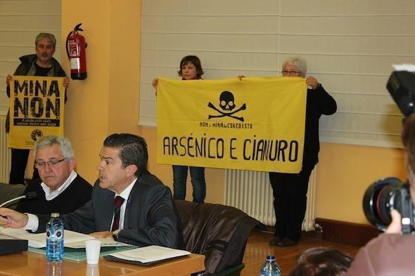 Contraminate no Pleno de Carballo Contraminate no Pleno de Carballo