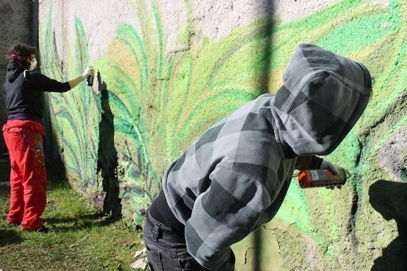 Derribando muros con pintura-Carballo Derribando muros con pintura-Carballo