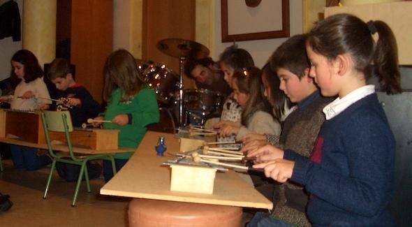 Os peques tamen tocaron no Festival da Escola de Musica de Carnota Os peques tamen tocaron no Festival da Escola de Musica de Carnota