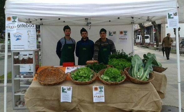 Proxecto Sabor Emprendendor no mercado de Carballo Proxecto Sabor Emprendendor no mercado de Carballo