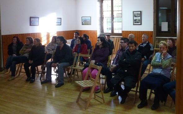 25 familias de Camarinas compostando na casa 25 familias de Camarinas compostando na casa