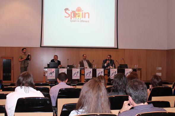 Curso de Turismo da USC en Carballo Curso de Turismo da USC en Carballo