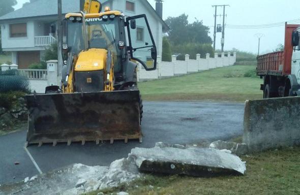 Obras en Santa Comba Obras de melloras na parroquia de Ser, en Santa Comba