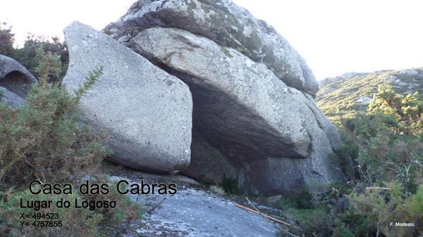 Entrada da Casa das Cabras-O Logoso-Dumbria-Foto-Modesto Garcia Quintans 600